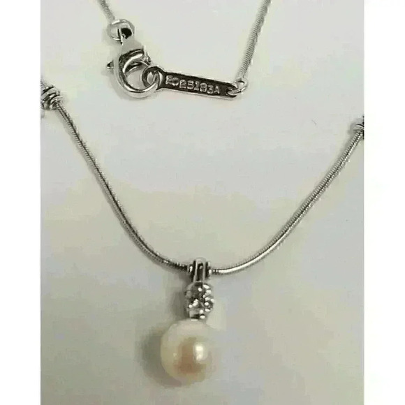 Jose Hess 18kt White Gold Diamond and Pearl Necklace 15.5" .30CTW - Picture 9 of 10